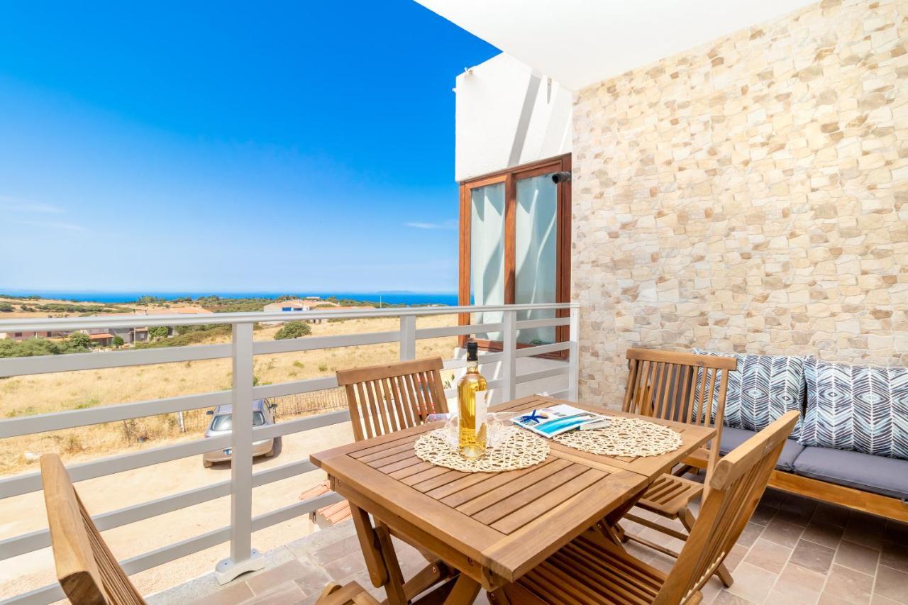 Sardegna Appartamenti, Via Sedini Trinità dʼAgultu Екстериор снимка